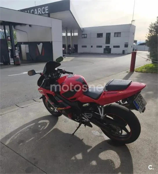 Honda CBR 600 F Sport – Vista 8