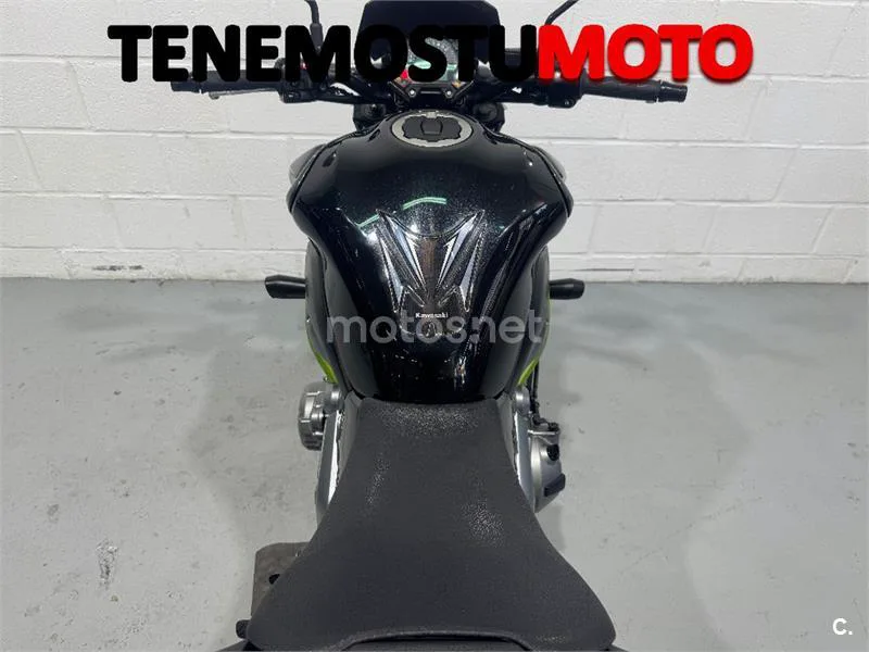 Kawasaki Z900 – Vista 9
