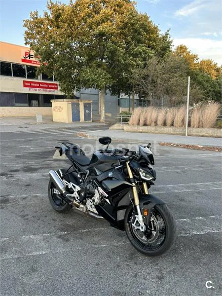 BMW S 1000 R - Vista 7