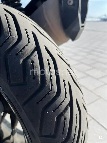 Honda ADV 350 – Vista 12