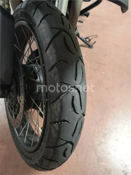 Moto Guzzi V85 TT – Vista 6