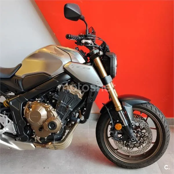 Honda CB 650 R – Vista 18