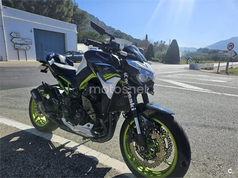 Kawasaki Z900 – Vista 6