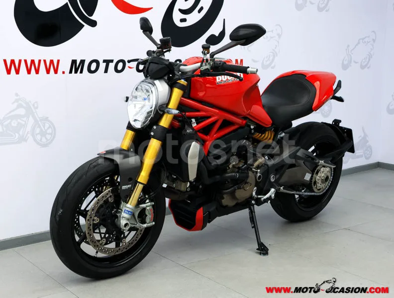 Ducati Monster 1200 S – Vista 8