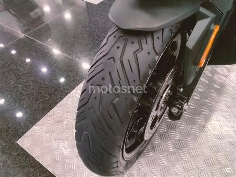 BMW C 400 X – Vista 12