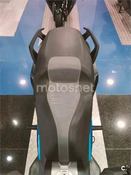 BMW C 400 X – Vista 3