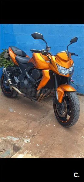 Kawasaki Z750 – Vista 2