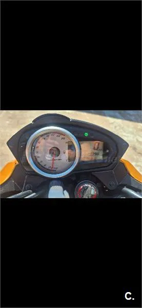 Kawasaki Z750 – Vista 3
