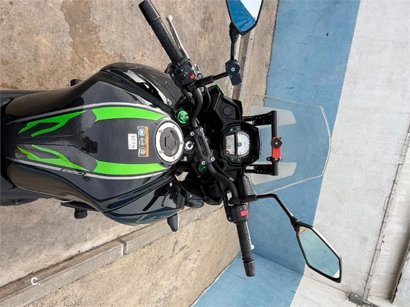 Kawasaki Versys – Vista 4