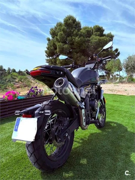 Voge 525 ACX – Vista 9