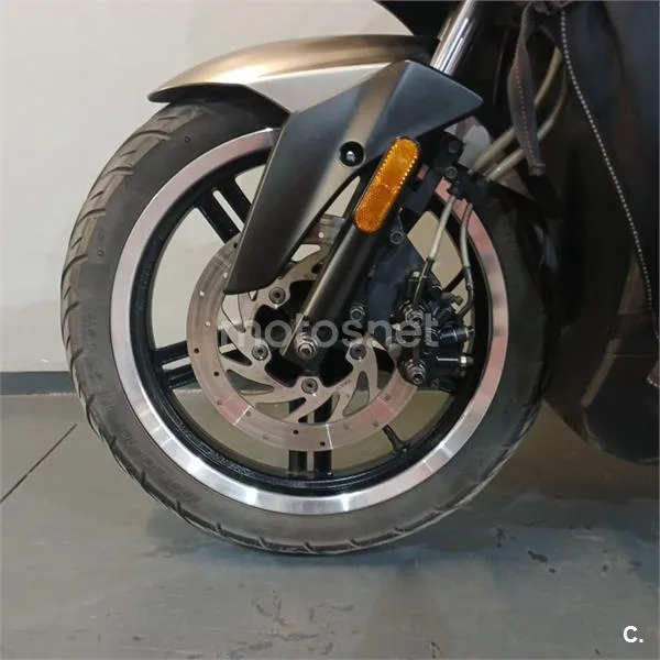 Kymco Agility City 125 – Vista 10