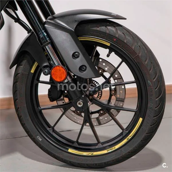 Yamaha MT-125 – Vista 12