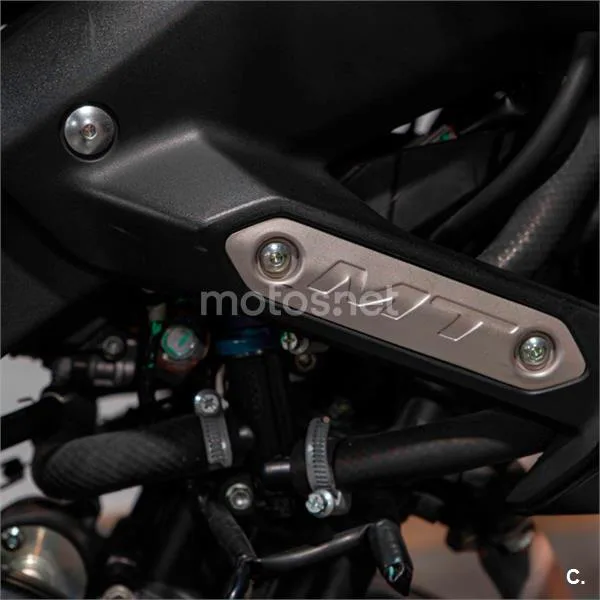 Yamaha MT-125 – Vista 14