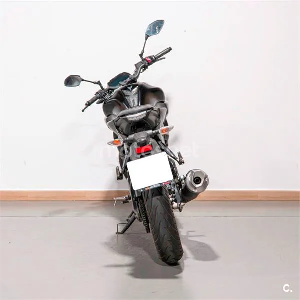 Yamaha MT-125 – Vista 4