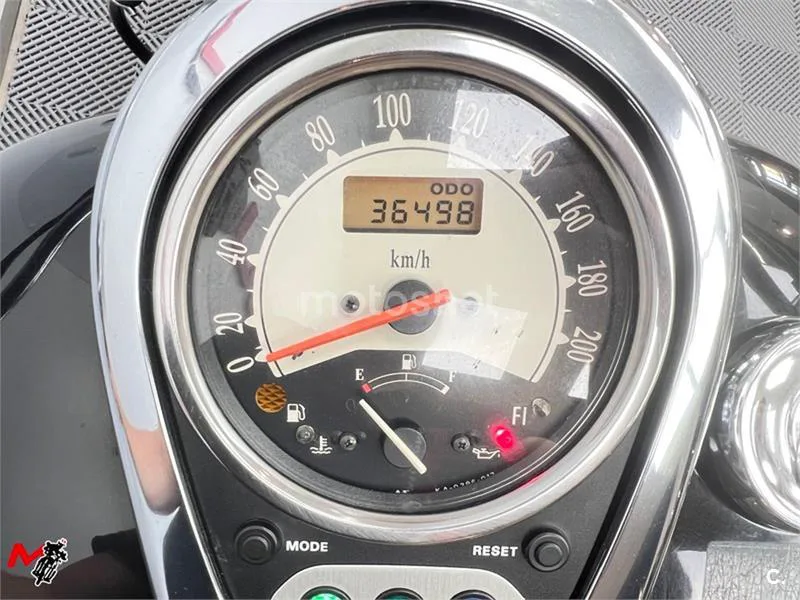 Kawasaki VN 900 Classic – Vista 7