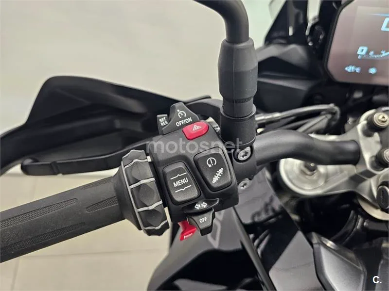 BMW F 900 XR – Vista 8