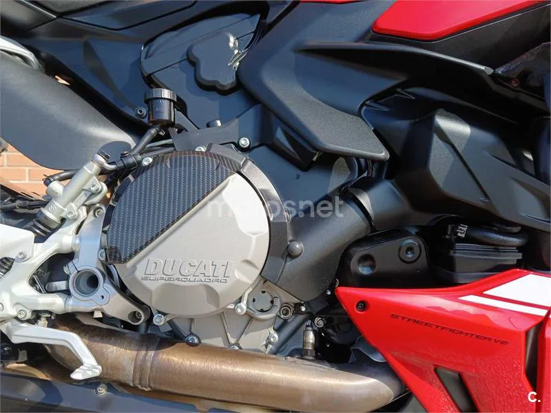 Ducati Streetfighter V2 – Vista 11