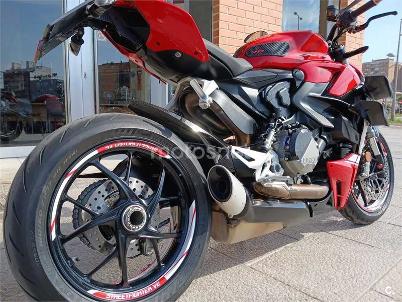 Ducati Streetfighter V2 – Vista 6