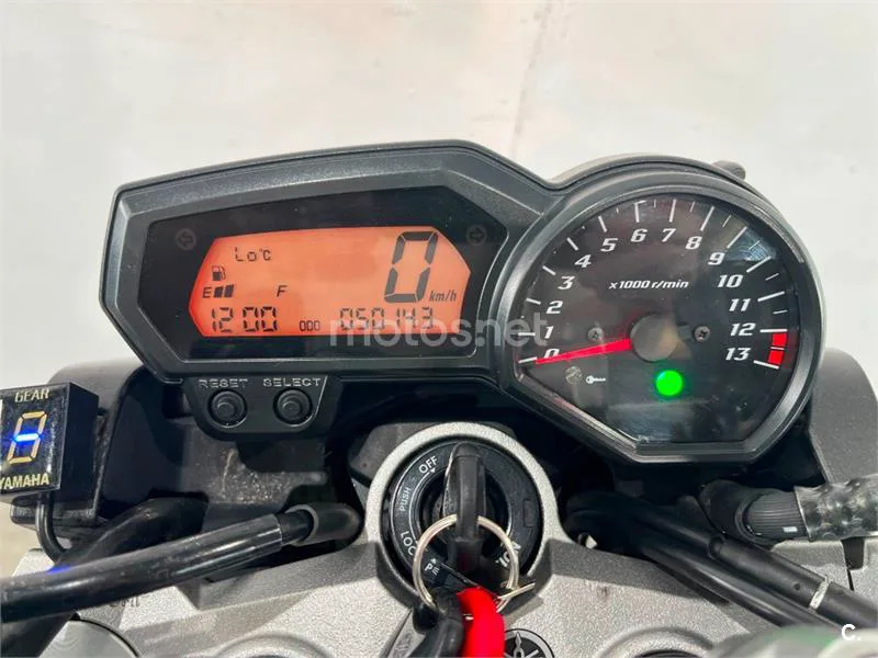 Yamaha FZ1 – Vista 9