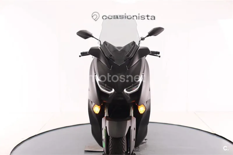 Yamaha XMAX 300 – Vista 9