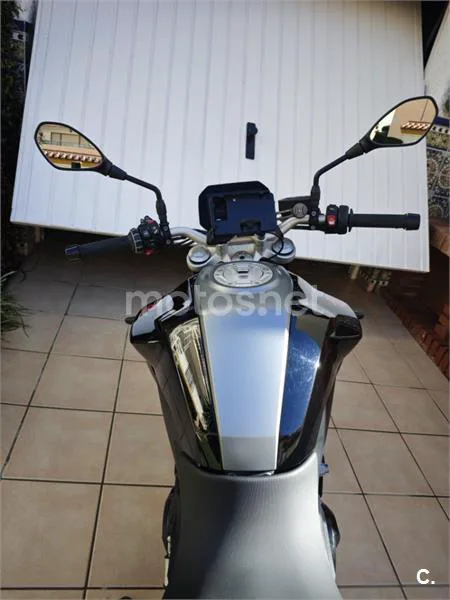 BMW F 900 R – Vista 5