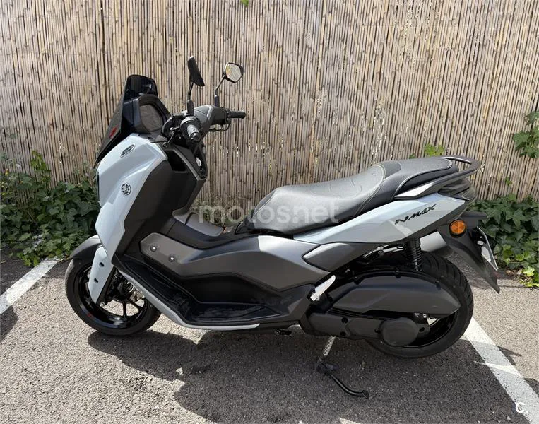 Yamaha NMAX – Vista 3