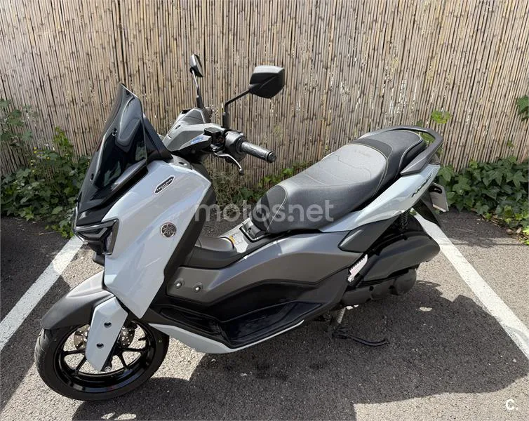 Yamaha NMAX – Vista 4
