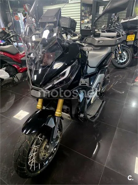 Honda X-ADV – Vista 4