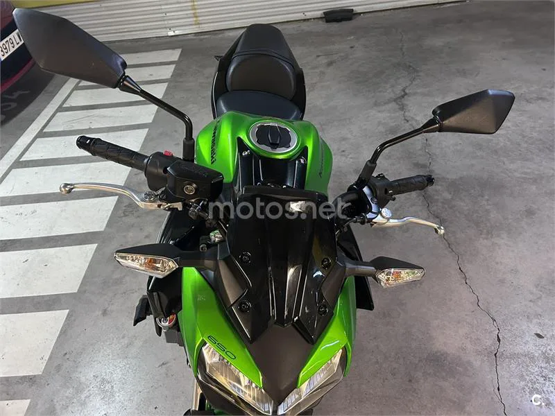 Kawasaki Z650 – Vista 11