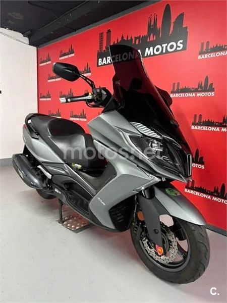 Kymco Super Dink 350 – Vista 4