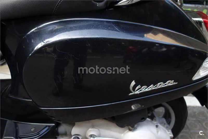 Vespa LX 125 – Vista 17