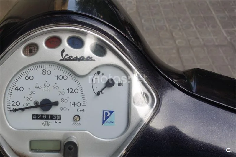 Vespa LX 125 – Vista 9