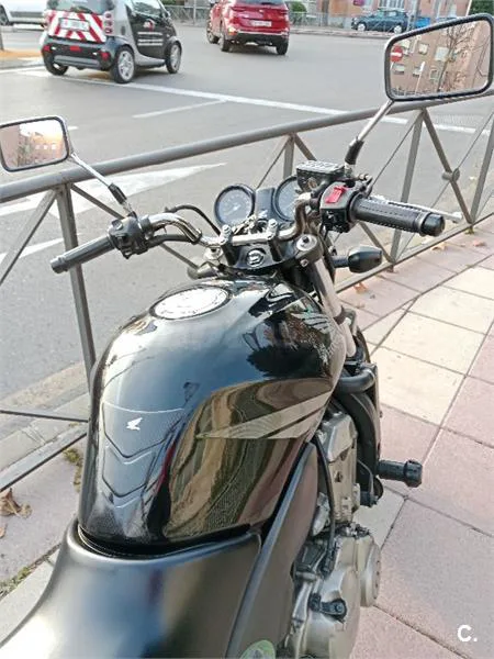 Honda CBF 600 N – Vista 2