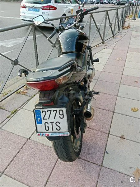 Honda CBF 600 N – Vista 3