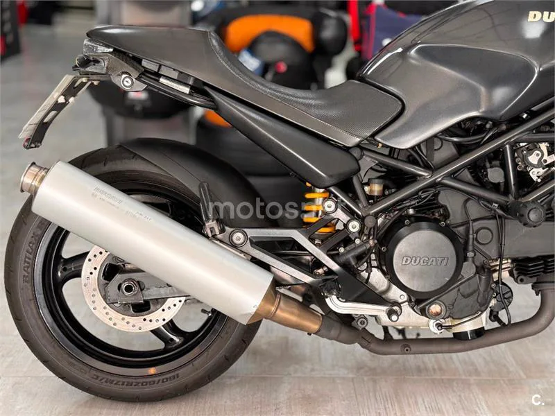 Ducati Monster 695 – Vista 4