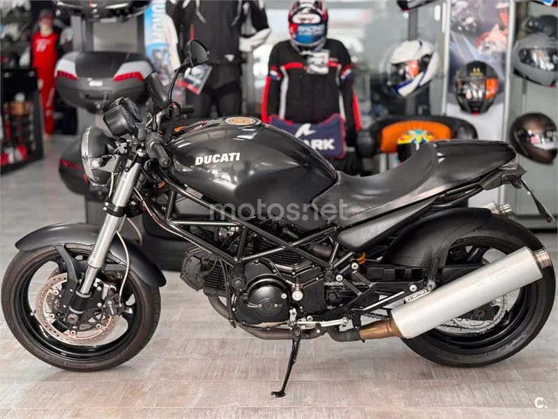 Ducati Monster 695 – Vista 5