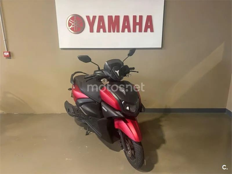 Yamaha RayZR – Vista 3