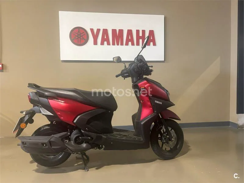Yamaha RayZR – Vista 4