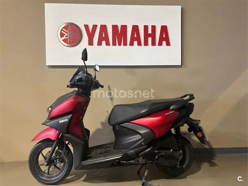 Yamaha RayZR – Vista 5