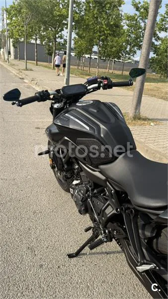 Yamaha MT-07 – Vista 5