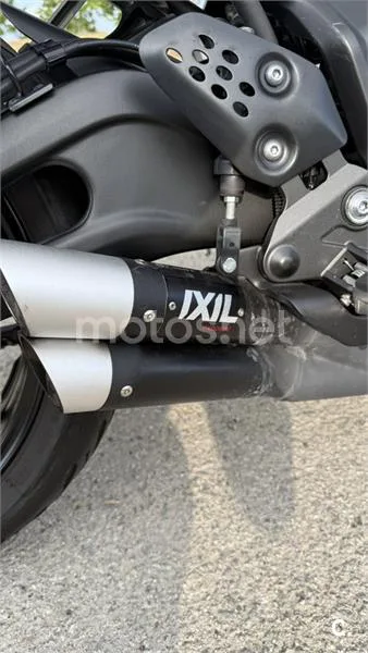 Yamaha MT-07 – Vista 7