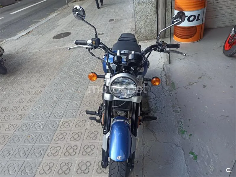 Royal Enfield Super Meteor 650 – Vista 4