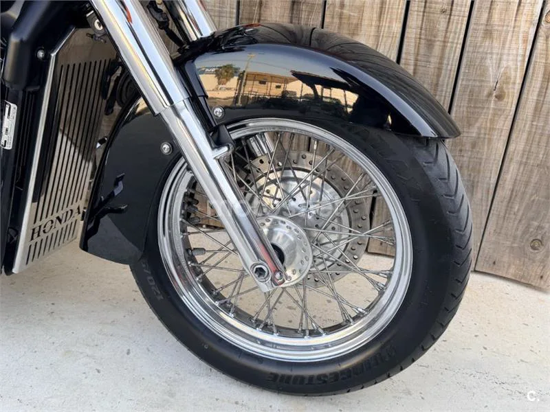 Honda VT 750 C Shadow – Vista 19