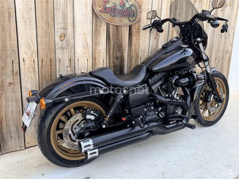 Harley-Davidson Dyna Low Rider – Vista 18