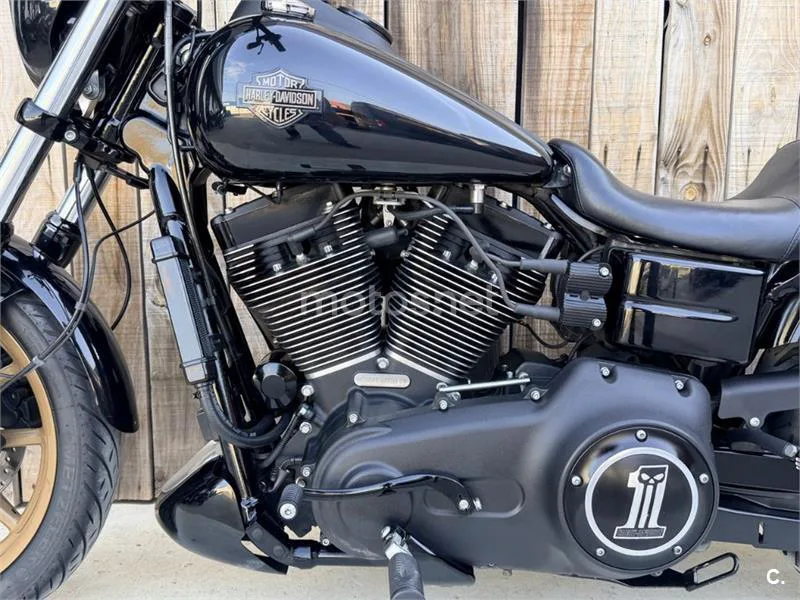 Harley-Davidson Dyna Low Rider – Vista 3