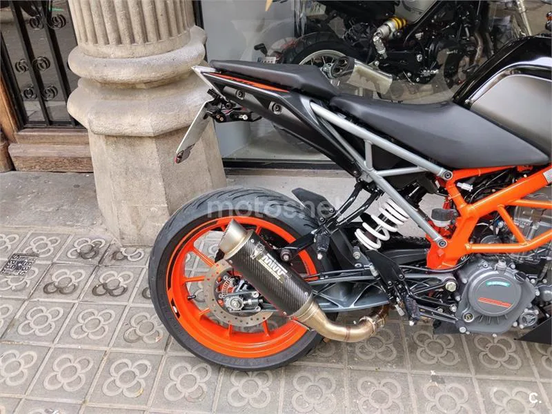 KTM 125 – Vista 7