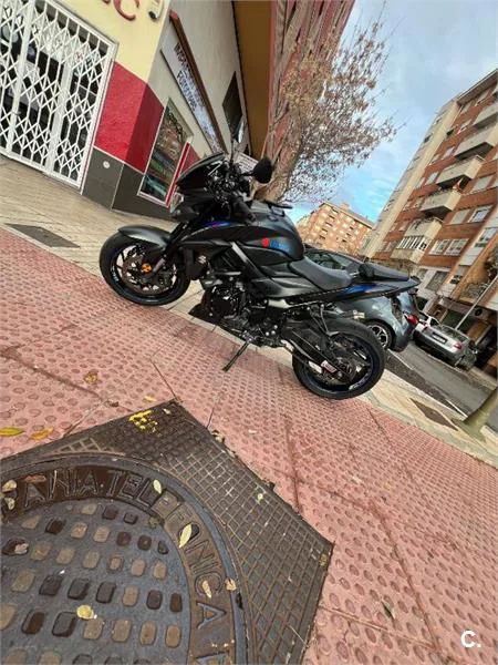 Suzuki GSX-S750 – Vista 2