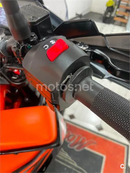KTM 390 – Vista 11