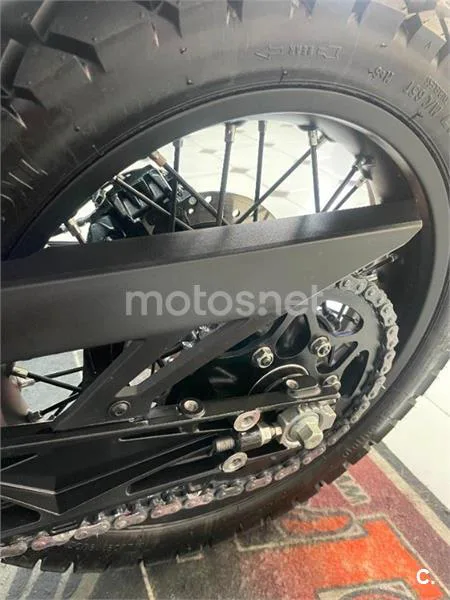 KTM 390 – Vista 24