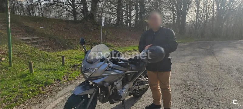 Suzuki Bandit 650 S – Vista 8